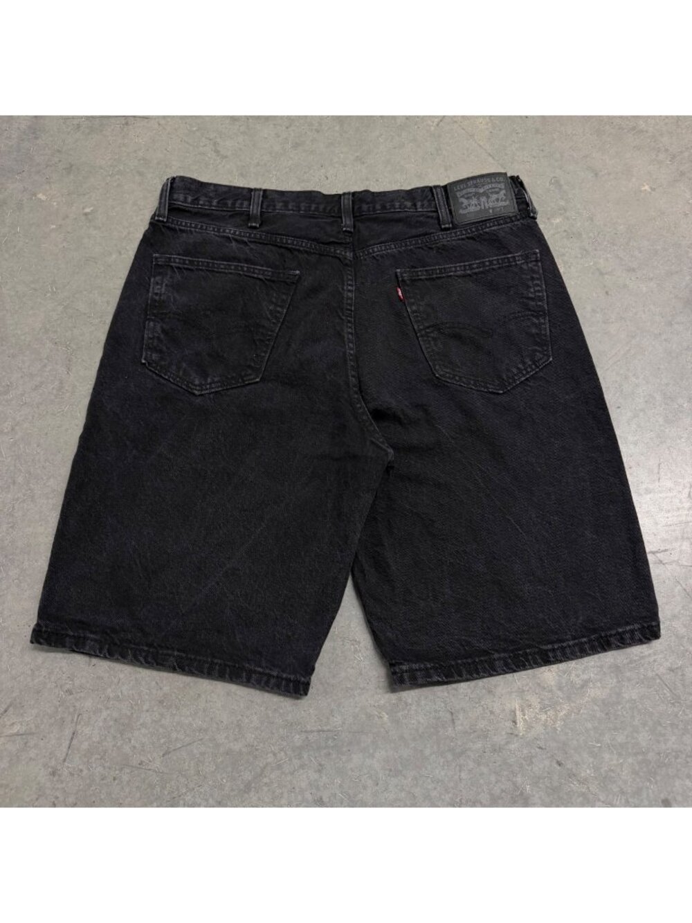 Levi's 2000s Black 469 Loose Fit Denim Shorts